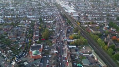 Merkez Luton Şehir Merkezi ve Binaları. 4 Kasım 2023 'te Parlak Soğuk Güneşli bir günde yakalandı. Luton, İngiltere Büyük Britanya, Birleşik Krallık, İngiltere