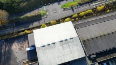 İngiltere 'nin Dunstable kasabasının yüksek açılı görüntüsü. Dunstable, Houghton Regis ve Luton Town birbirleriyle ortak. 17 Kasım 2023 'te Çekilen Görüntüler