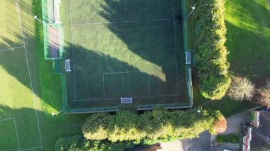 İngiltere 'nin Dunstable kasabasının yüksek açılı görüntüsü. Dunstable, Houghton Regis ve Luton Town birbirleriyle ortak. 17 Kasım 2023 'te Çekilen Görüntüler