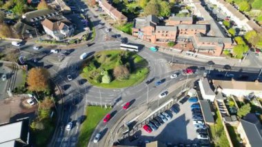 İngiltere 'nin Dunstable kasabasının yüksek açılı görüntüsü. Dunstable, Houghton Regis ve Luton Town birbirleriyle ortak. 17 Kasım 2023 'te Çekilen Görüntüler