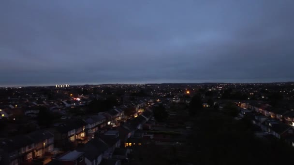 Luftaufnahme Des Beleuchteten Luton City England Während Der Nacht November — Stockvideo