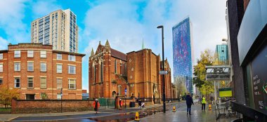 İngiltere 'nin Orta Batı Croydon şehrinin düşük açılı panoramik görüntüsü. Görüntü 20 Kasım 2023 'te 