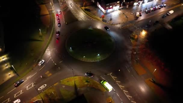Nagranie High Angle Illuminated Luton City Roads Podczas Zimnej Nocy — Wideo stockowe