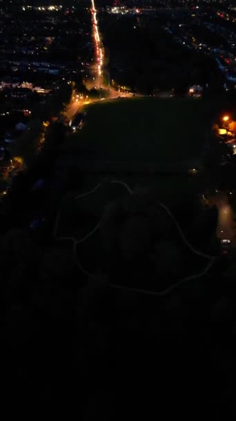 Verlichte Britse Stad Zonsondergang Aerial View Residential District Close City — Stockvideo
