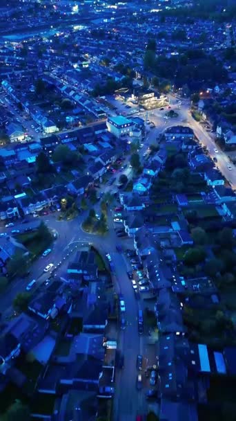 Nagranie Lotnicze Podświetlanego Luton City Zachodzie Słońca — Wideo stockowe