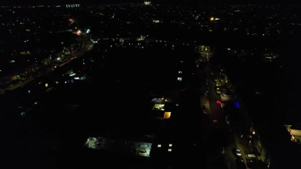 Вид Повітря Освітлене Місто Під Час Темної Ночі Живі Феєрверки — стокове відео