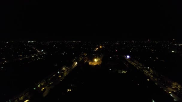 Воздушный Вид Иллюминированный Город Время Темной Ночи Фейерверк Ночь Костра — стоковое видео