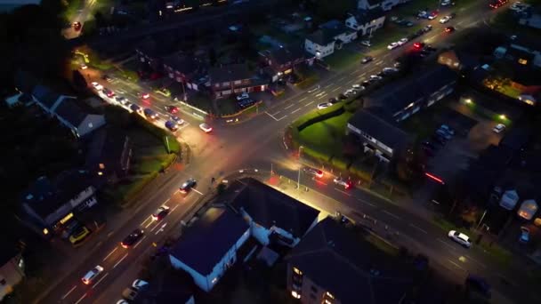 英国灯火通明的Hitchin镇夜间空中拍摄 2023年10月28日 — 图库视频影像