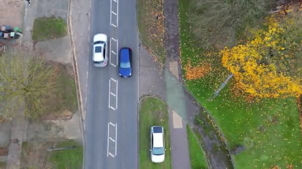 High Angle Footage Road Traffic Hughton Regis Town England Ноября — стоковое видео