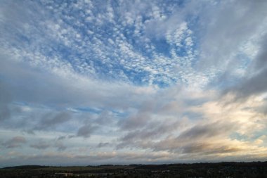 İngiltere üzerinde kış bulutları