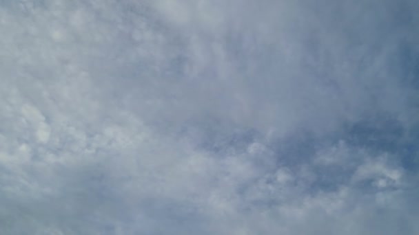 잉글랜드 영국을 아름답고 극적인 구름의 12월 22일 2023 — 비디오