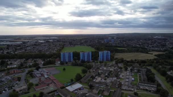 乌云落日期间英国北卢顿市的空中景观 2023年10月4日 — 图库视频影像