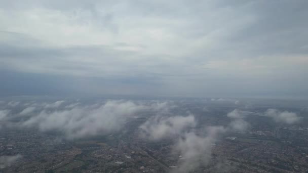 Ngiltere Hızlı Hareket Eden Bulutların Zaman Hızı Görüntüsü — Stok video