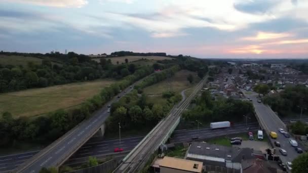 High Angle Time Lapse Відео Британських Доріг Трафіку Через Лутон — стокове відео