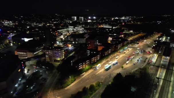 英国公路的高角度时差及通过卢顿市的交通情况 — 图库视频影像