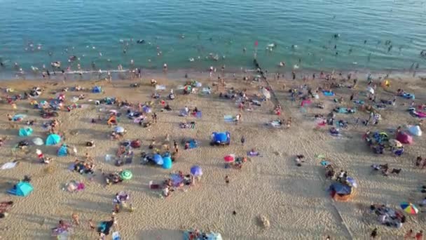 High Angle Time Lapse Filmagem Pessoas Bournemouth Beach England Reino — Vídeo de Stock