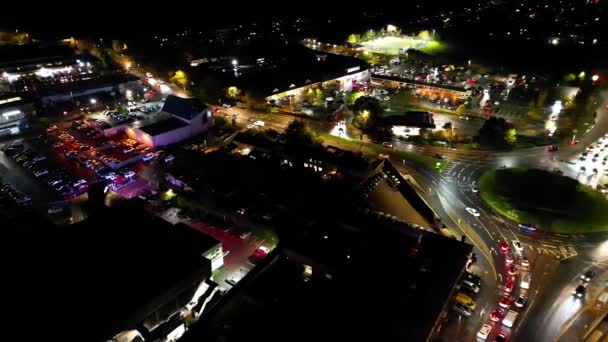 Gece Boyunca Aydınlanmış Ngiliz Şehri Nin Hava Görüntüsü Luton Ngiltere — Stok video