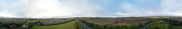 イングランドのベッドフォードシャーの美しい田園風景の空中パノラマビュー イギリス ロイヤリティフリーのストック画像
