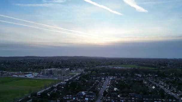 Günbatımında Doğu Luton Şehrinin Yüksek Açılı Görüntüsü Luton Ngiltere Şubat — Stok video