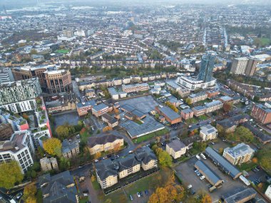 İngiltere 'nin Batı Croydon Londra şehrinin yüksek açılı görüntüsü. 20 Kasım 2023