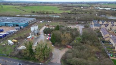 İngiltere 'nin Arlesey Kasabası. Görüntü Bulutlu ve Yağmurlu Gün 'de çekildi. 28 Şubat 2024