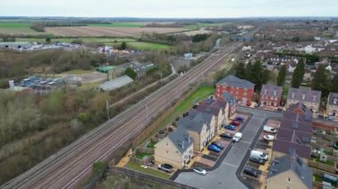 İngiltere 'nin Arlesey Kasabası. Görüntü Bulutlu ve Yağmurlu Gün 'de çekildi. 28 Şubat 2024