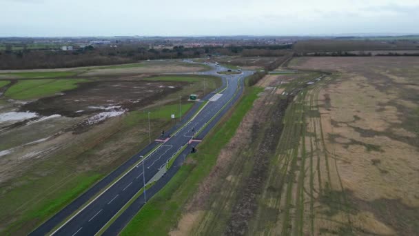 Flygbilder Brittiska Motorvägar Med Trafik Molnigt Och Regnigt Kväll Arlesey — Stockvideo