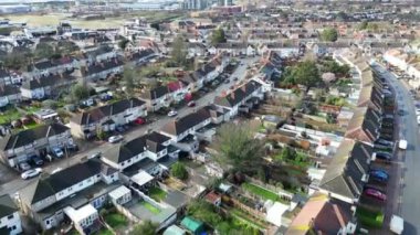 İngiltere 'nin Dagenham Londra şehrinin yüksek açılı muhteşem görüntüsü. 2 Mart 2023