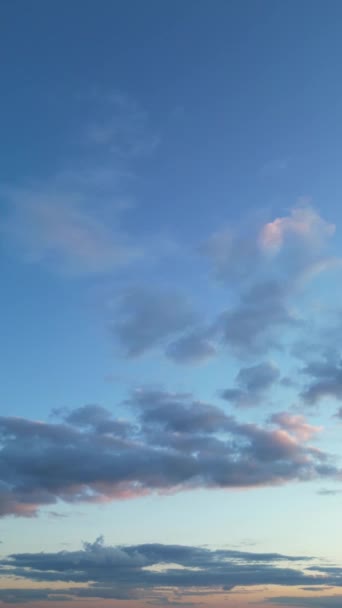Ngiltere Nin Watford Şehrinde Yüksek Açılı Gökyüzü Bulutlar — Stok video