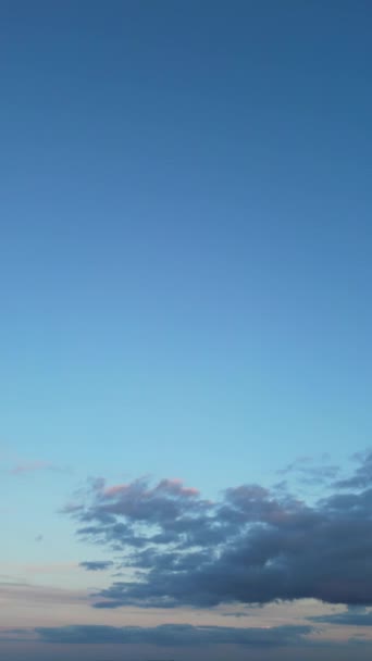 High Angle Filmagem Céu Dramático Nuvens Sobre Watford City England — Vídeo de Stock