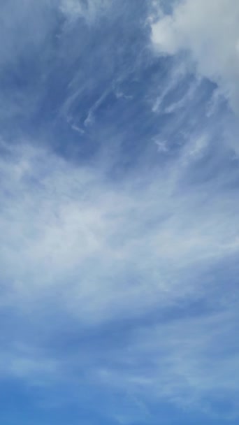 Imágenes Alto Ángulo Cielo Dramático Nubes Sobre Ciudad Watford Inglaterra — Vídeos de Stock