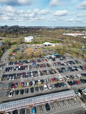 İngiltere 'nin Watford şehrinin yüksek açılı görüntüsü. 3 Mart 2024