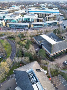 İngiltere 'nin Welwyn Garden şehrinin havadan görüntüsü. 1 Mart 2024