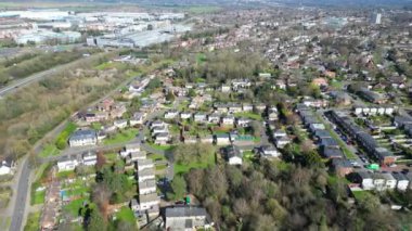 Günbatımı sırasında İngiltere 'nin Hertfordshire, İngiltere' nin Merkez Hatfield Şehri 'nin Hava Görüntüleri. 9 Mart 2024