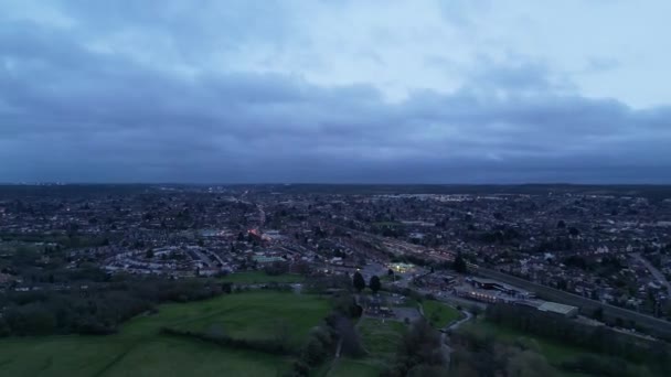 Time Lapse Vista Aérea Ciudad North Luton Durante Día Nublado — Vídeos de Stock
