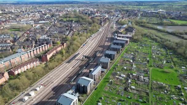 Високорівневі Кадри Залізничного Вокзалу Оксфорд Сіті Поблизу Річки Темзи Оксфорд — стокове відео