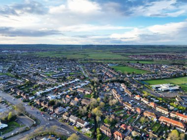İngiltere 'nin Aylesbury kasabasındaki Residential District Yüksek Angle Görüntüsü. 1 Nisan 2024