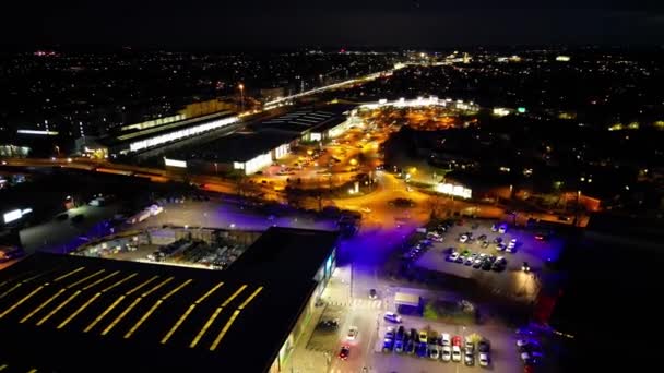 Ночной След High Angle Иллюминированном Центральном Кембриджском Городе Кембриджшир Англия — стоковое видео