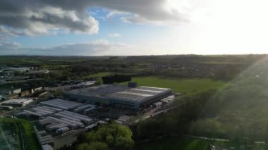İngiltere 'nin merkezinde Merkez Leighton Buzzard' ın Hava Görüntüsü. 29 Mart 2024 