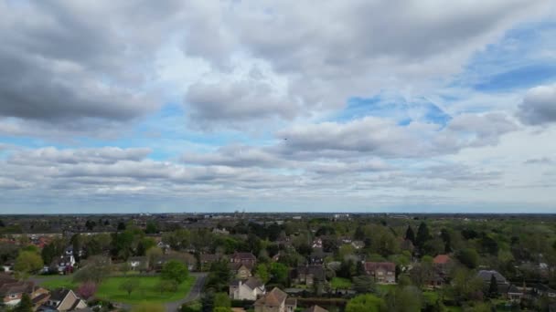 Filmagem Aérea Distrito Residencial Aylesbury Town England Reino Unido Abril — Vídeo de Stock