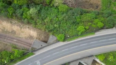 İngiltere 'nin başkenti Londra' nın merkez Dartford şehrinin yüksek açılı hızlandırılmış görüntüsü. 14 Nisan 2024