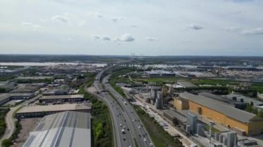 İngiltere 'nin başkenti Londra' nın merkez Dartford şehrinin yüksek açılı hızlandırılmış görüntüsü. 14 Nisan 2024