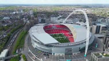 İngiltere 'nin Wembley şehrinin yüksek açılı görüntüsü, 17 Nisan 2024