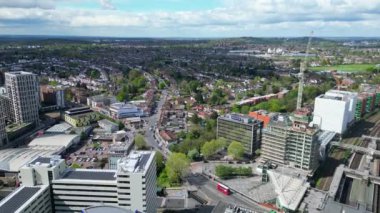 İngiltere 'nin Wembley şehrinin yüksek açılı görüntüsü, 17 Nisan 2024