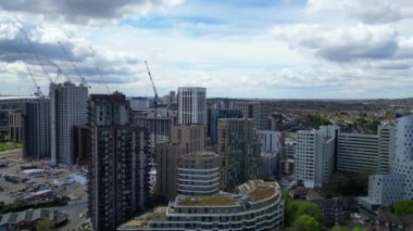 İngiltere 'nin Wembley şehrinin yüksek açılı görüntüsü, 17 Nisan 2024