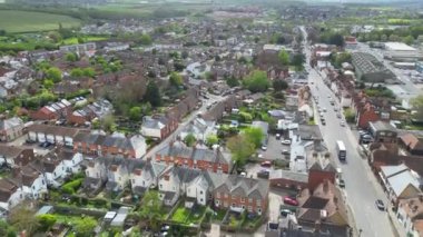 Güneydoğu İngiltere 'nin tarihi Canterbury şehrinin hava manzarası. 20 Nisan 2024