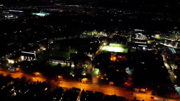 Vista Nocturna Aérea Historia Iluminada Cambridge City Centre Cambridgeshire Inglaterra — Vídeos de Stock