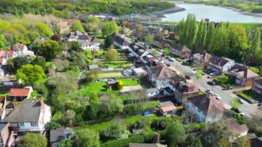 İngiltere 'nin Merkez Wembley Londra şehrinin hava hızlandırılmış görüntüsü. 17 Nisan 2024
