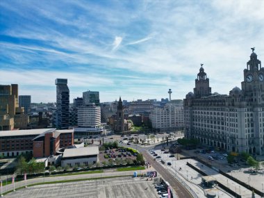 İngiltere 'nin kuzeybatısındaki The Maritime City, Liverpool Modern Britanya Şehir Merkezi Yüksek Açı Manzarası. 5 Mayıs 2024