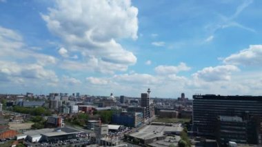 İngiltere 'nin kuzeybatısındaki Liverpool' daki Modern Britanya Şehir Merkezi 'nin Hava Görüntüsü. 5 Mayıs 2024